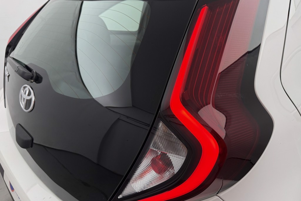 Toyota Aygo X Pure Manual Petrol Hatchback - Stock Number (1553349) - 23rd supplementary image