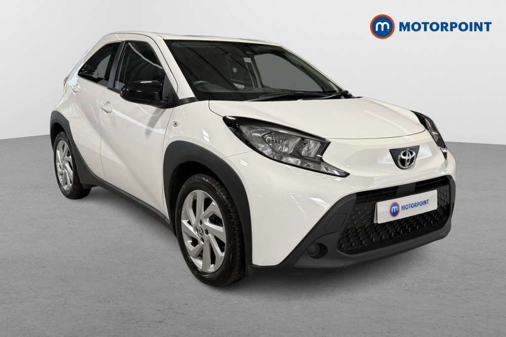 Toyota Aygo X Pure Manual Petrol Hatchback - Stock Number (1553349) - Drivers side front corner