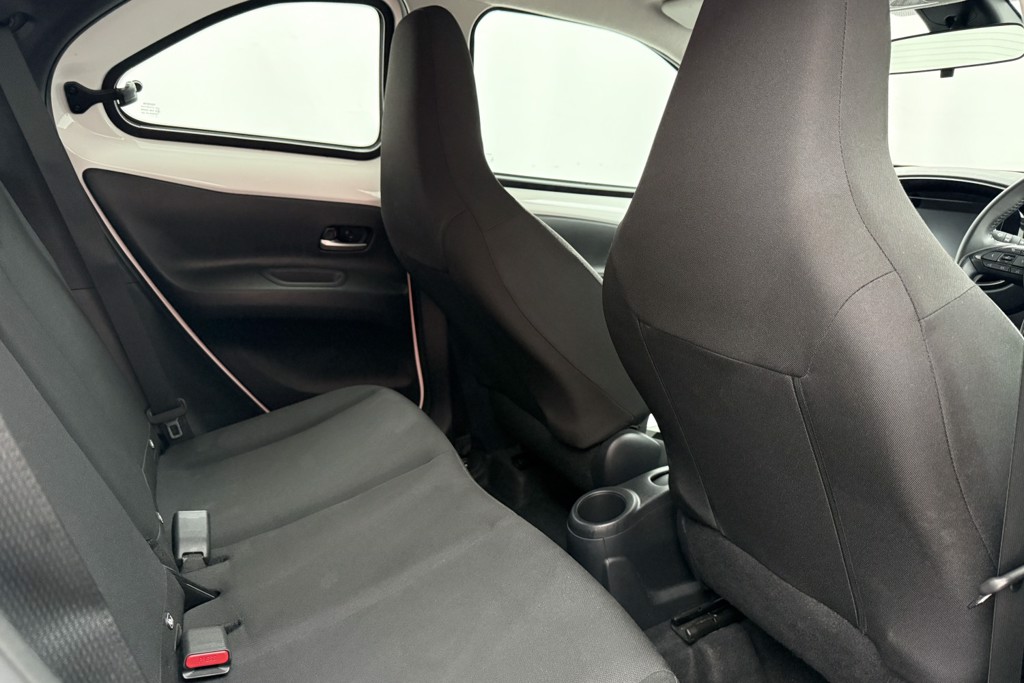 Toyota Aygo X Pure Manual Petrol Hatchback - Stock Number (1553354) - 17th supplementary image
