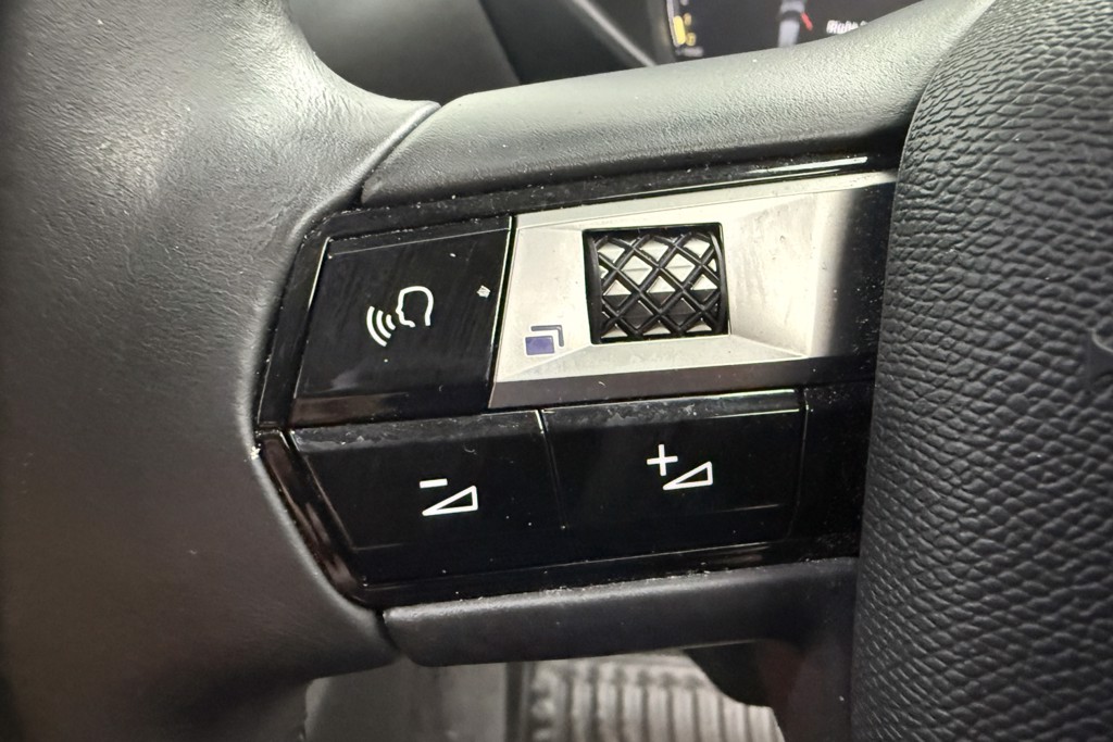 DS Ds 3 Bastille Manual Petrol SUV - Stock Number (1553388) - 4th supplementary image