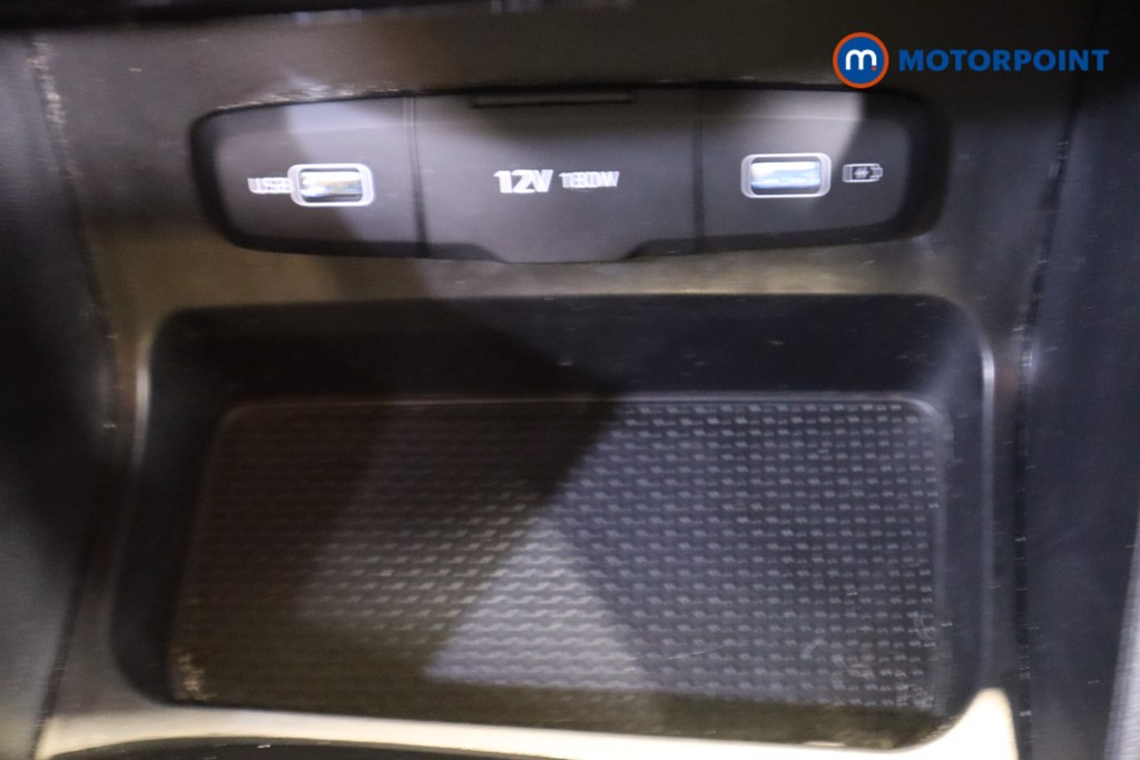 Hyundai Tucson Se Connect Manual Petrol SUV - Stock Number (1553728) - 20th supplementary image