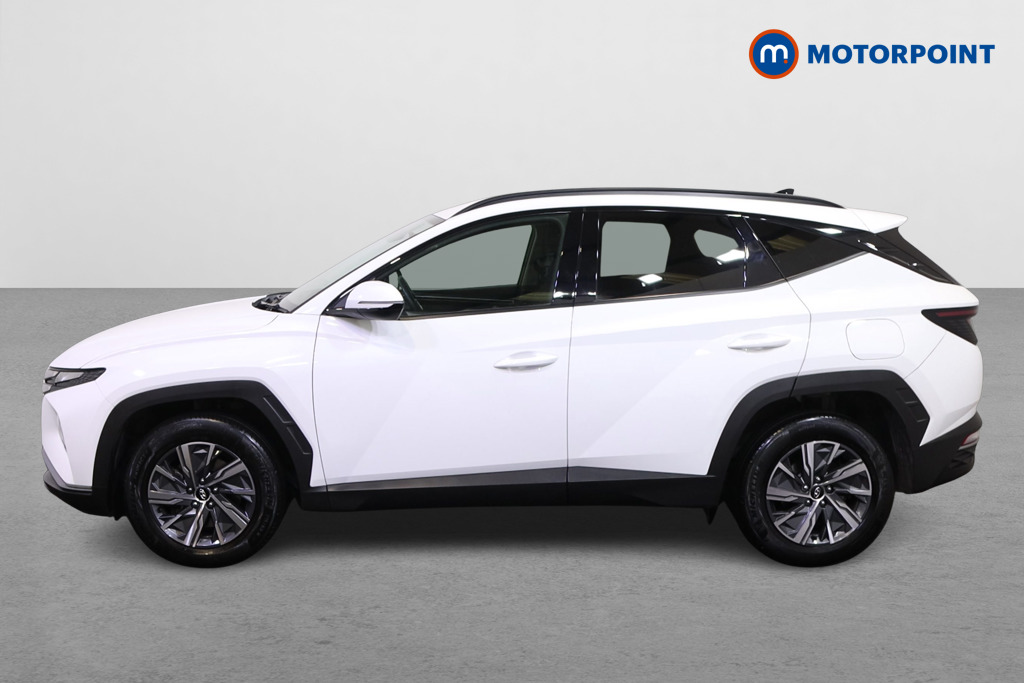 Hyundai Tucson Se Connect Manual Petrol SUV - Stock Number (1553728) - Passenger side