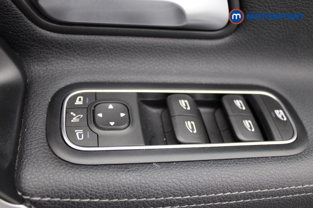 Mercedes-Benz CLA Amg Line Automatic Diesel Coupe - Stock Number (1553920) - 17th supplementary image
