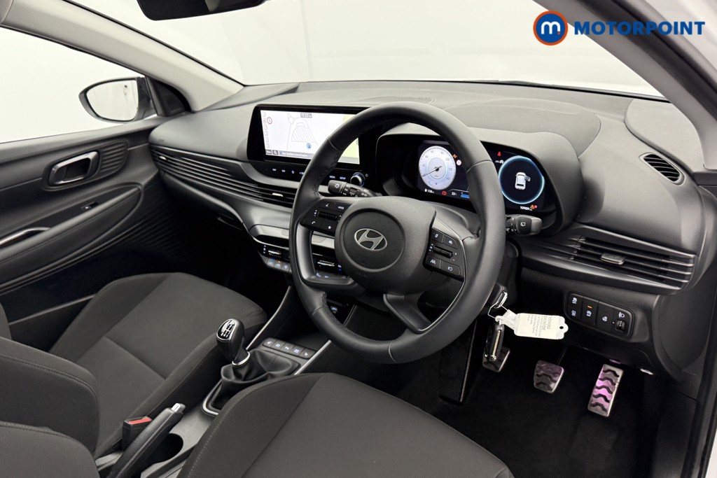 Hyundai Bayon Premium Manual Petrol SUV - Stock Number (1554062) - 4th supplementary image