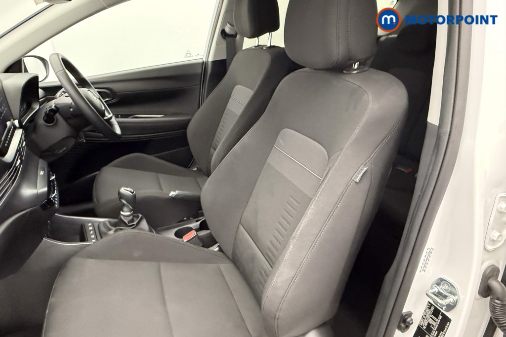 Hyundai Bayon Premium Manual Petrol SUV - Stock Number (1554062) - 24th supplementary image