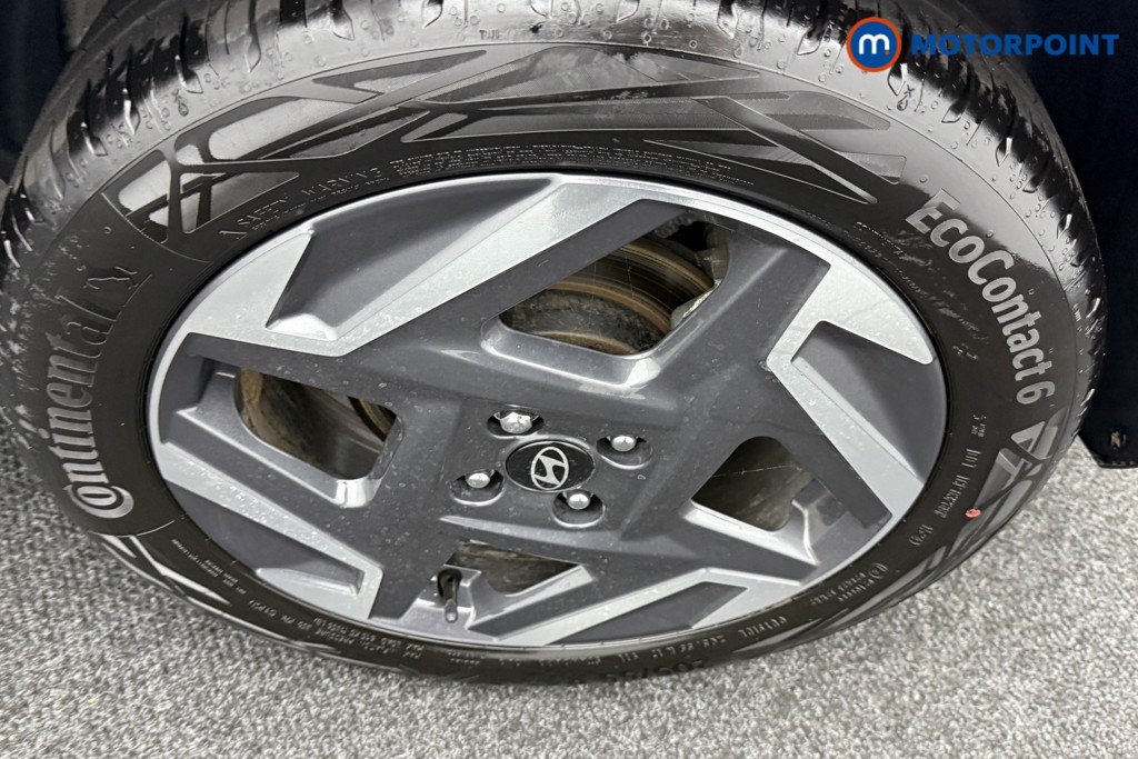 Hyundai Bayon Premium Manual Petrol SUV - Stock Number (1554062) - 32nd supplementary image