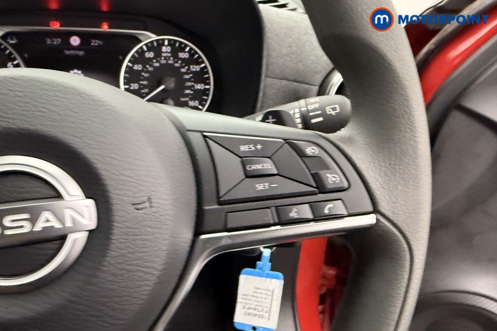 Nissan Juke Acenta Premium Automatic Petrol SUV - Stock Number (1554083) - 12th supplementary image