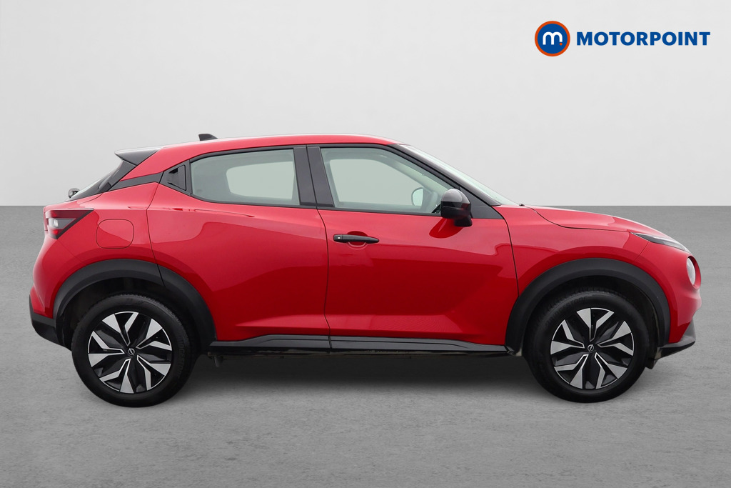 Nissan Juke Acenta Premium Automatic Petrol SUV - Stock Number (1554083) - Drivers side