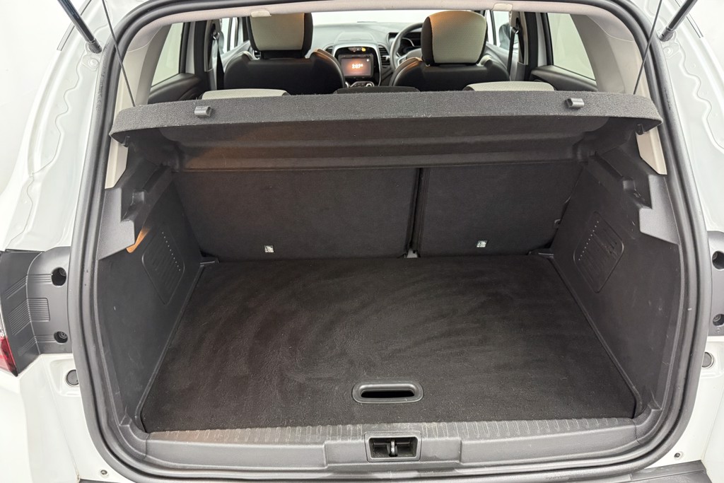 Renault Captur Iconic Manual Petrol SUV - Stock Number (1554314) - 23rd supplementary image