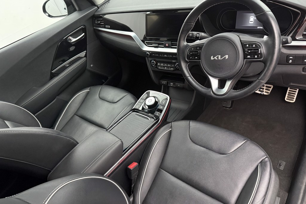 KIA E-Niro 4-Plus Automatic Electric SUV - Stock Number (1554402) - 1st supplementary image