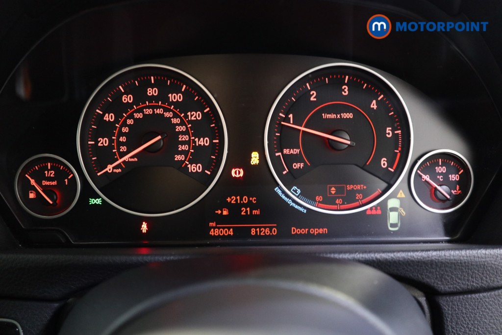 BMW 4 Series M Sport Manual Diesel Hatchback - Stock Number (1554895) - 4th supplementary image