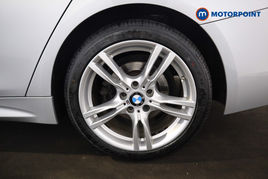 BMW 4 Series M Sport Manual Diesel Hatchback - Stock Number (1554895) - 18th supplementary image