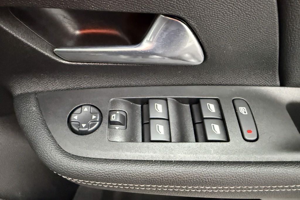 Vauxhall Mokka GS Automatic Petrol SUV - Stock Number (1555122) - 13th supplementary image