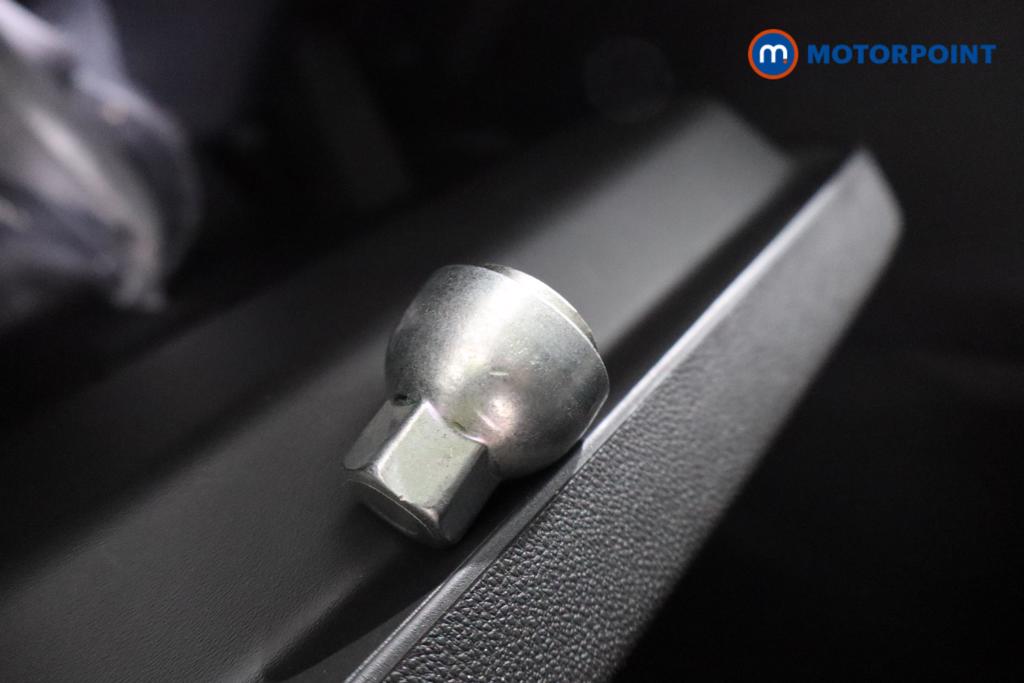 Vauxhall Grandland Ultimate Manual Petrol SUV - Stock Number (1555510) - 13th supplementary image
