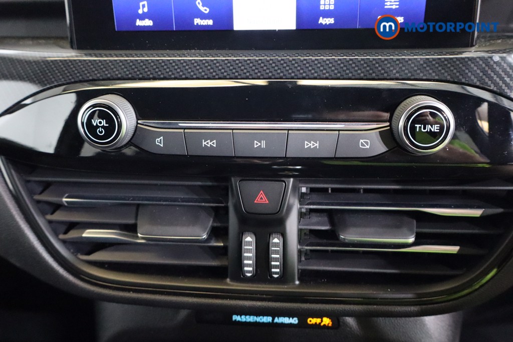 Ford Kuga St-Line Edition Manual Petrol SUV - Stock Number (1555751) - 7th supplementary image