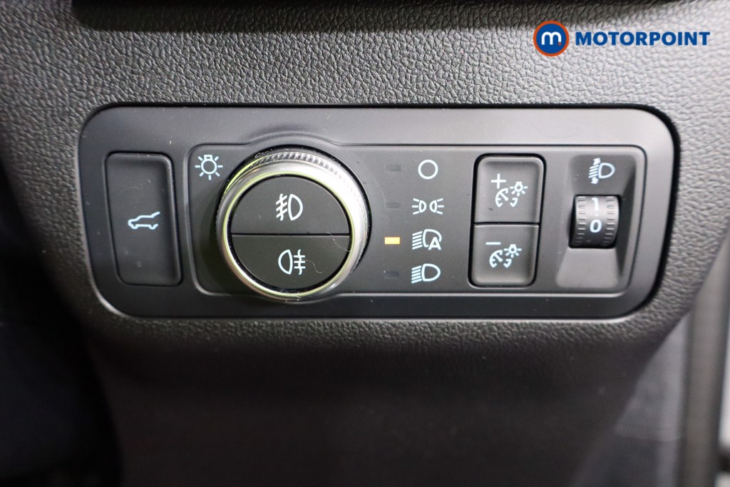 Ford Kuga St-Line Edition Manual Petrol SUV - Stock Number (1555751) - 14th supplementary image
