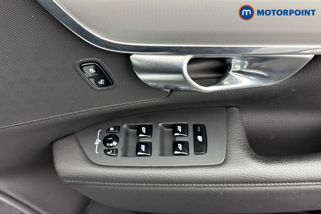 Volvo V90 Momentum Automatic Diesel Estate - Stock Number (1555819) - 16th supplementary image
