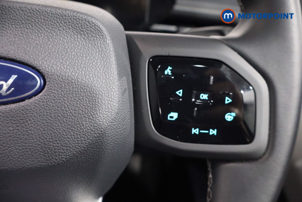 Ford Explorer Premium Automatic Electric SUV - Stock Number (1555875) - 8th supplementary image