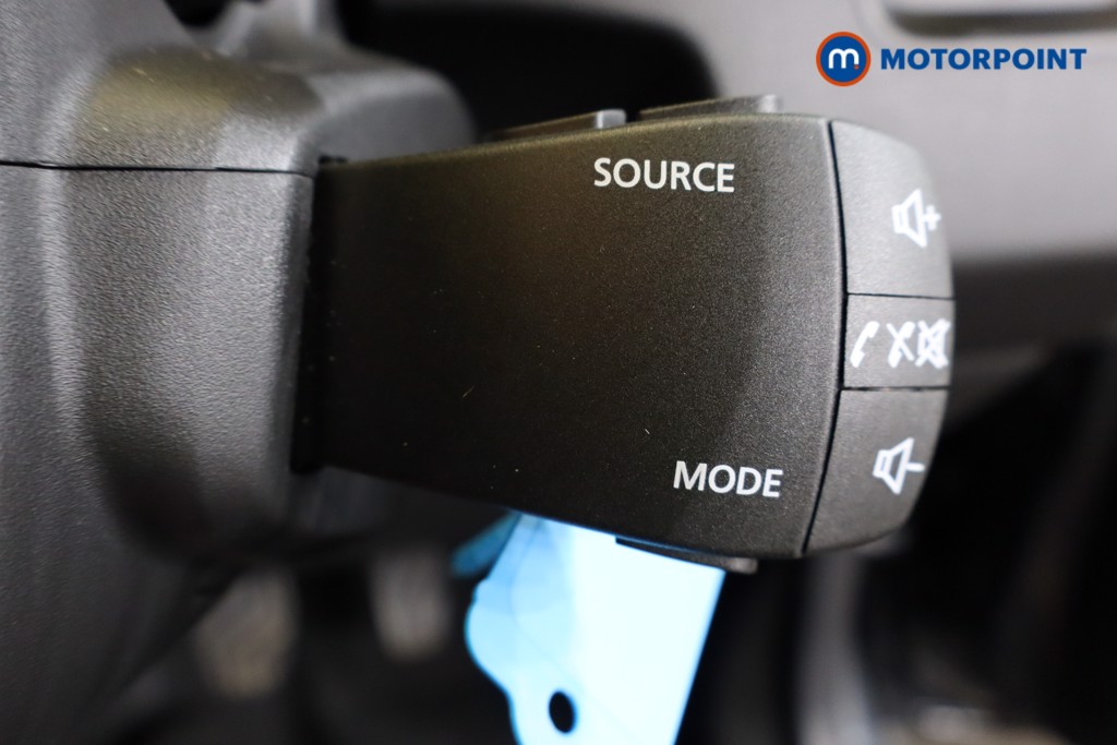 Dacia Duster Expression Manual Petrol SUV - Stock Number (1556307) - 13th supplementary image