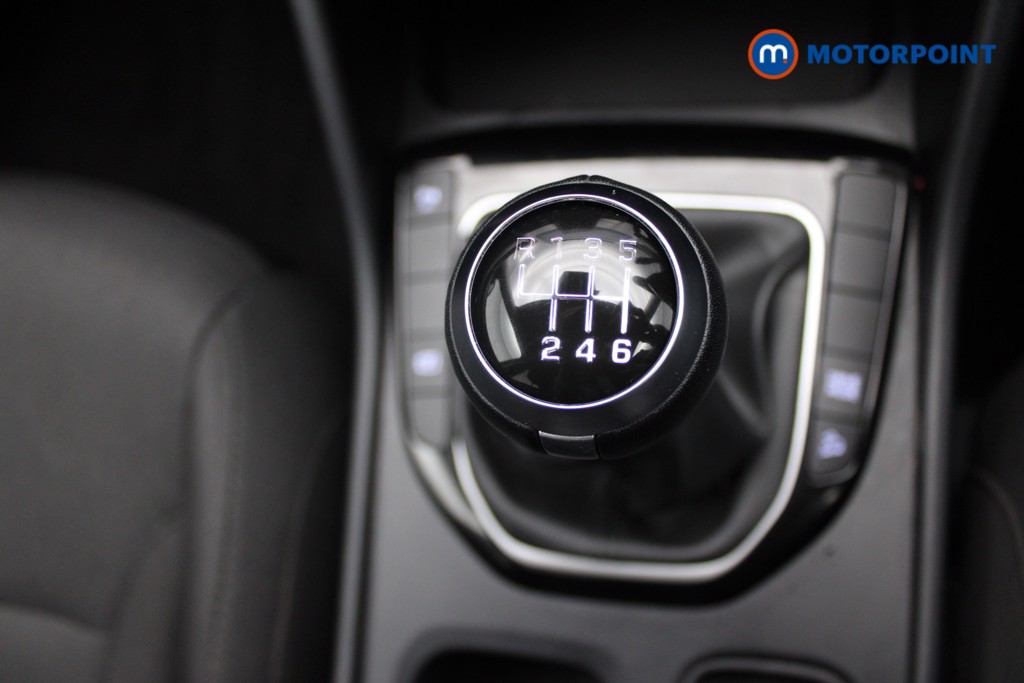Hyundai Tucson Se Connect Manual Petrol SUV - Stock Number (1556322) - 14th supplementary image
