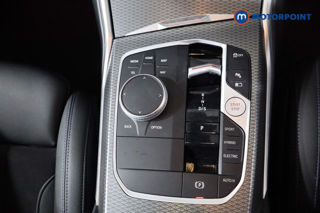 BMW 3 Series M Sport Automatic Petrol Plug-In Hybrid Estate - Stock Number (1556400) - 15th supplementary image