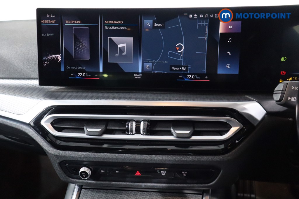 BMW 3 Series M Sport Automatic Petrol Plug-In Hybrid Estate - Stock Number (1556400) - 17th supplementary image