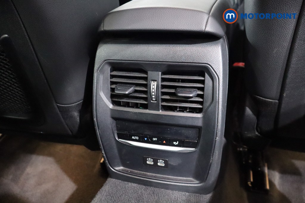 BMW 3 Series M Sport Automatic Petrol Plug-In Hybrid Estate - Stock Number (1556400) - 21st supplementary image