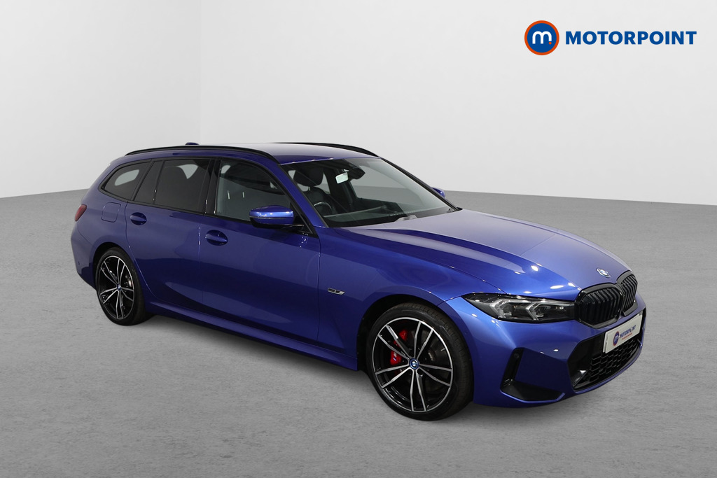 BMW 3 Series M Sport Automatic Petrol Plug-In Hybrid Estate - Stock Number (1556400) - Drivers side front corner