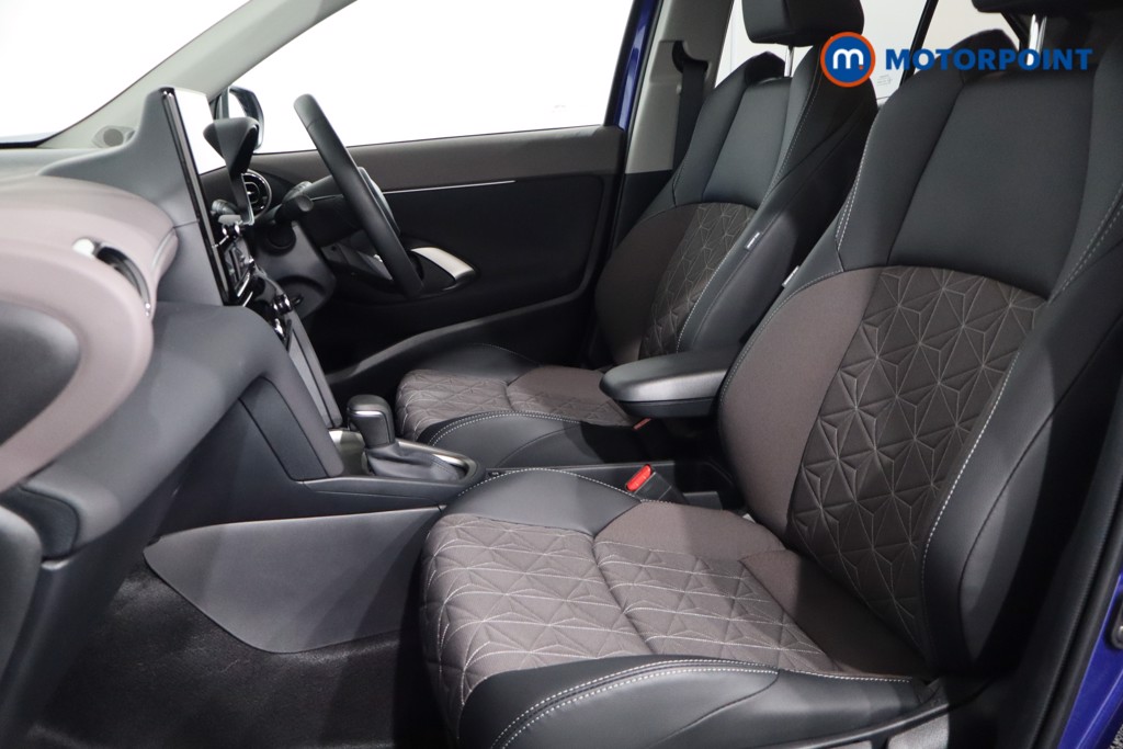 Toyota Yaris Cross Excel Automatic Petrol-Electric Hybrid Estate - Stock Number (1556493) - 4th supplementary image