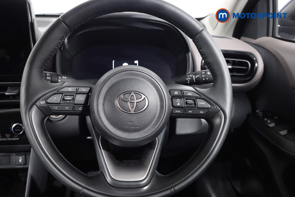 Toyota Yaris Cross Excel Automatic Petrol-Electric Hybrid Estate - Stock Number (1556493) - 6th supplementary image