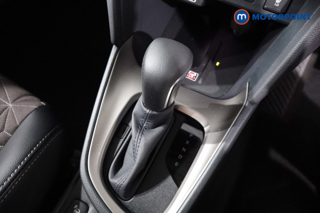 Toyota Yaris Cross Excel Automatic Petrol-Electric Hybrid Estate - Stock Number (1556493) - 14th supplementary image