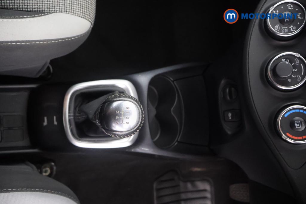 Toyota Yaris Y20 Manual Petrol Hatchback - Stock Number (1556848) - 7th supplementary image