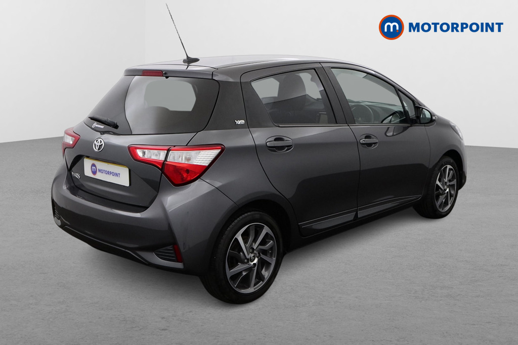 Toyota Yaris Y20 Manual Petrol Hatchback - Stock Number (1556848) - Drivers side rear corner
