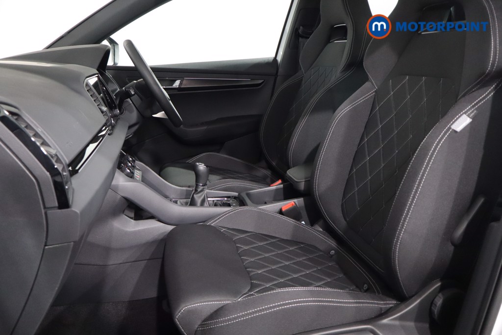 Skoda Karoq Sportline Manual Petrol SUV - Stock Number (1556850) - 4th supplementary image