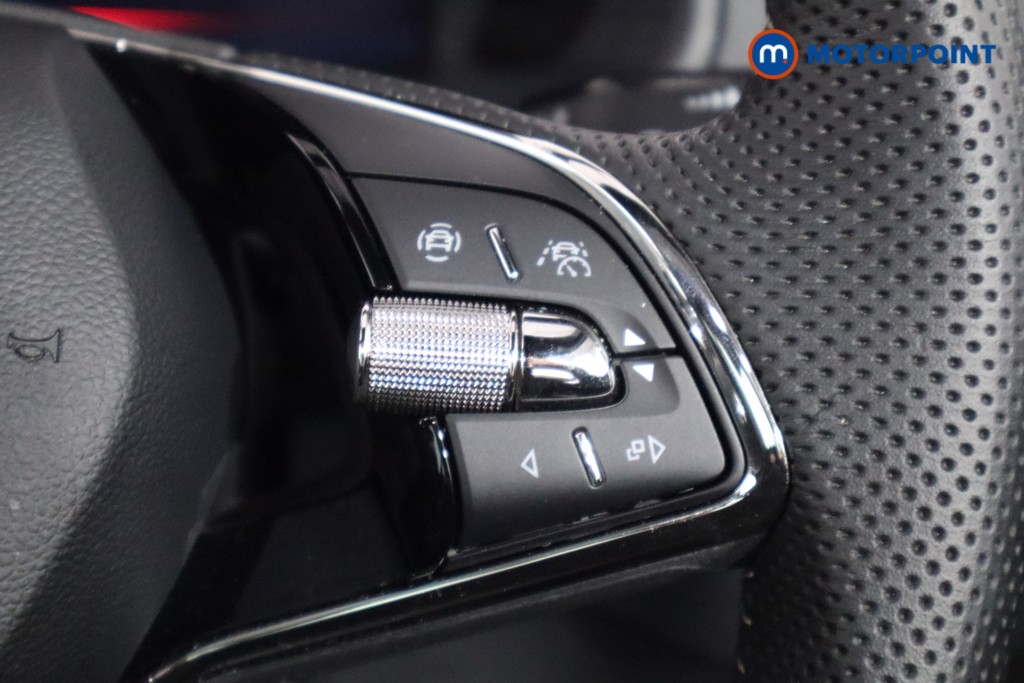 Skoda Karoq Sportline Manual Petrol SUV - Stock Number (1556857) - 8th supplementary image
