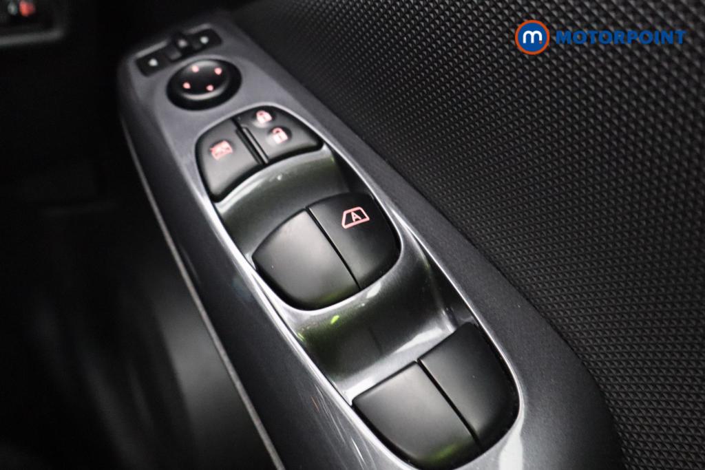 Nissan Juke Acenta Manual Petrol SUV - Stock Number (1556895) - 11th supplementary image