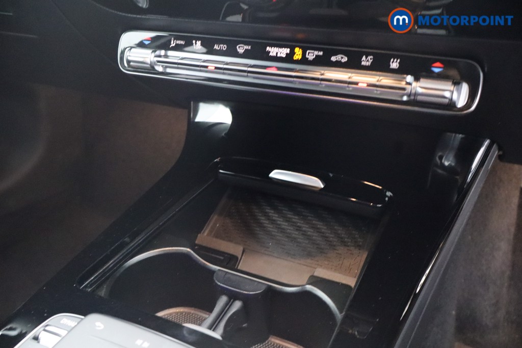 Mercedes-Benz A Class Amg Line Automatic Petrol Plug-In Hybrid Hatchback - Stock Number (1556970) - 9th supplementary image