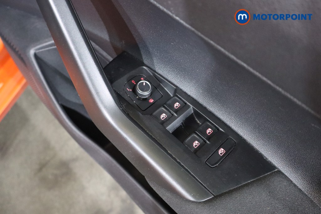 Volkswagen Polo Match Manual Petrol Hatchback - Stock Number (1557254) - 14th supplementary image