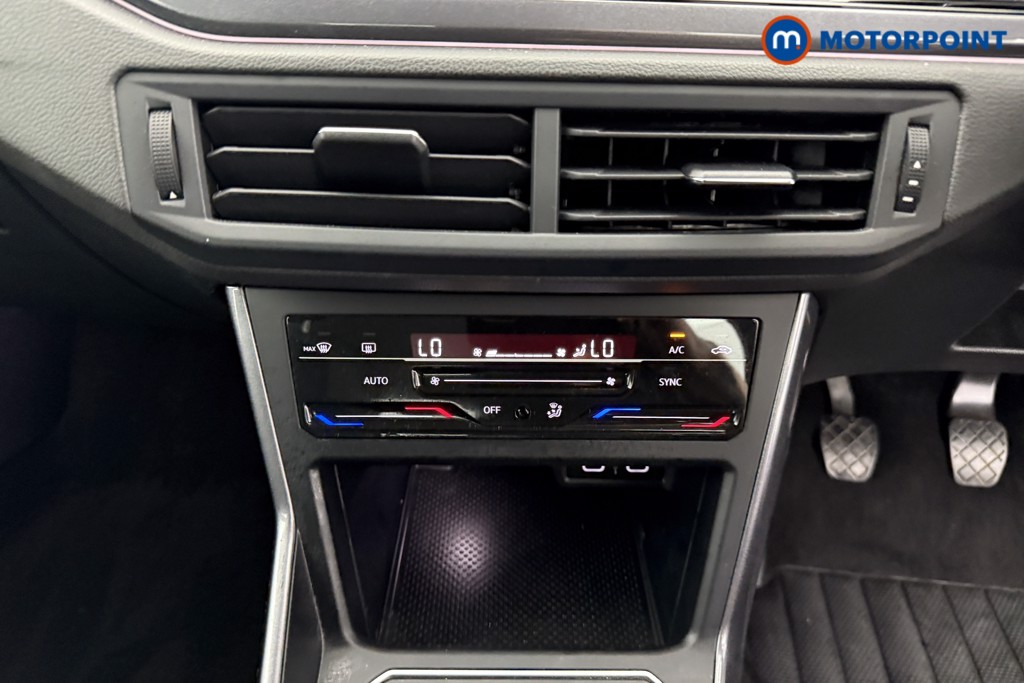 Volkswagen Polo Style Manual Petrol Hatchback - Stock Number (1557366) - 12th supplementary image