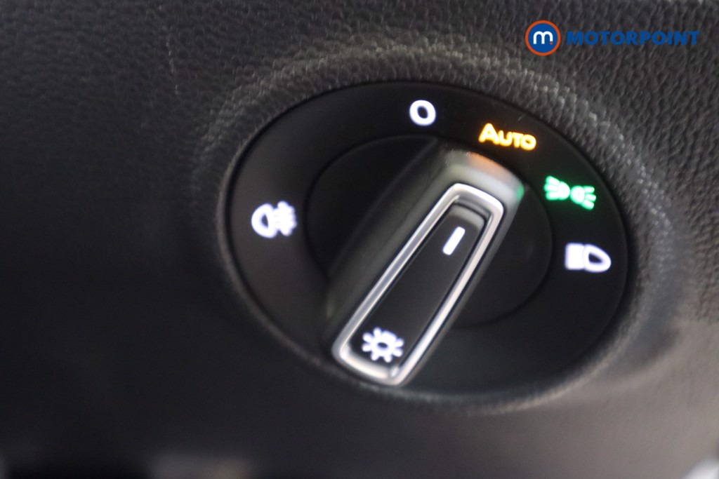Volkswagen T-Roc R-Line Automatic Petrol SUV - Stock Number (1557466) - 14th supplementary image