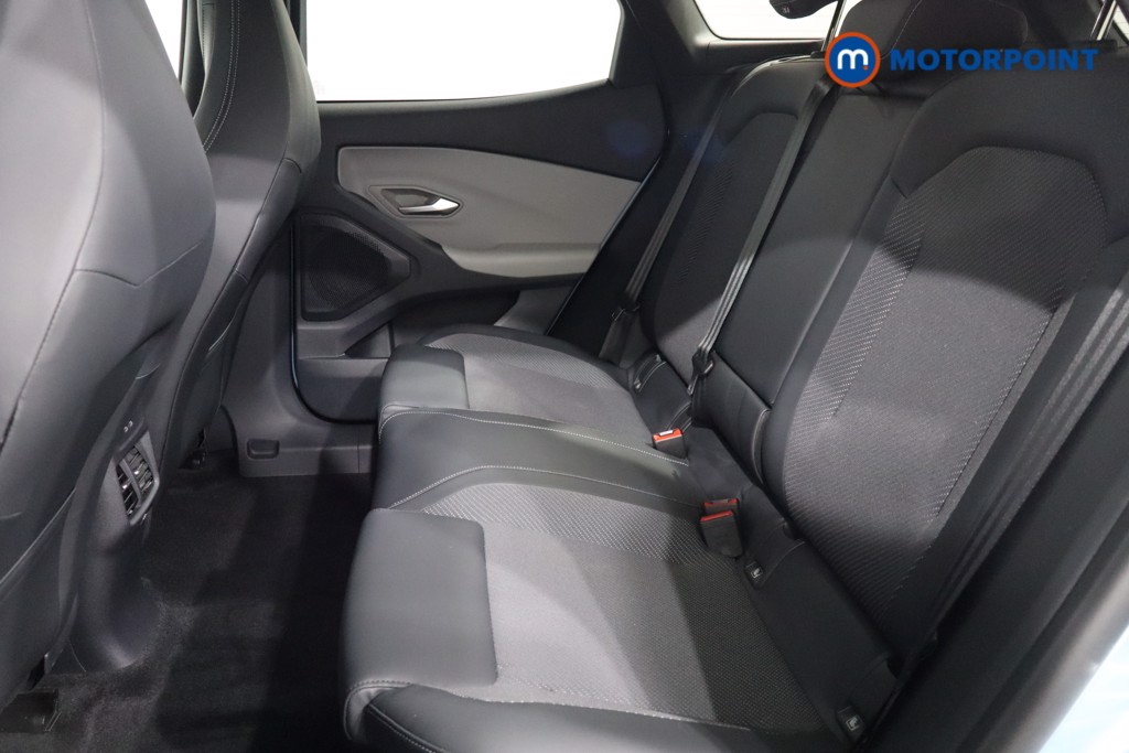 Ford Explorer Select Automatic Electric SUV - Stock Number (1557494) - 5th supplementary image