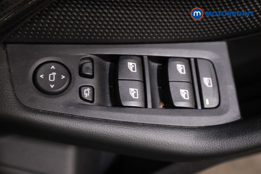 BMW 1 Series Sport Automatic Petrol Hatchback - Stock Number (1557793) - 9th supplementary image