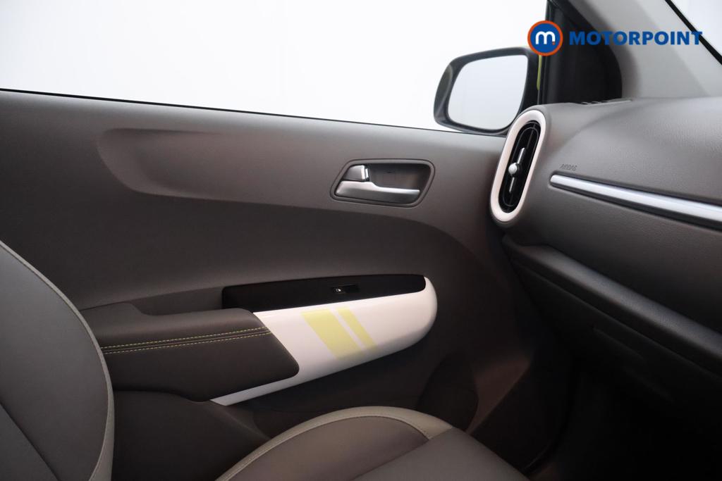 KIA Picanto X-Line S Automatic Petrol Hatchback - Stock Number (1558092) - 7th supplementary image