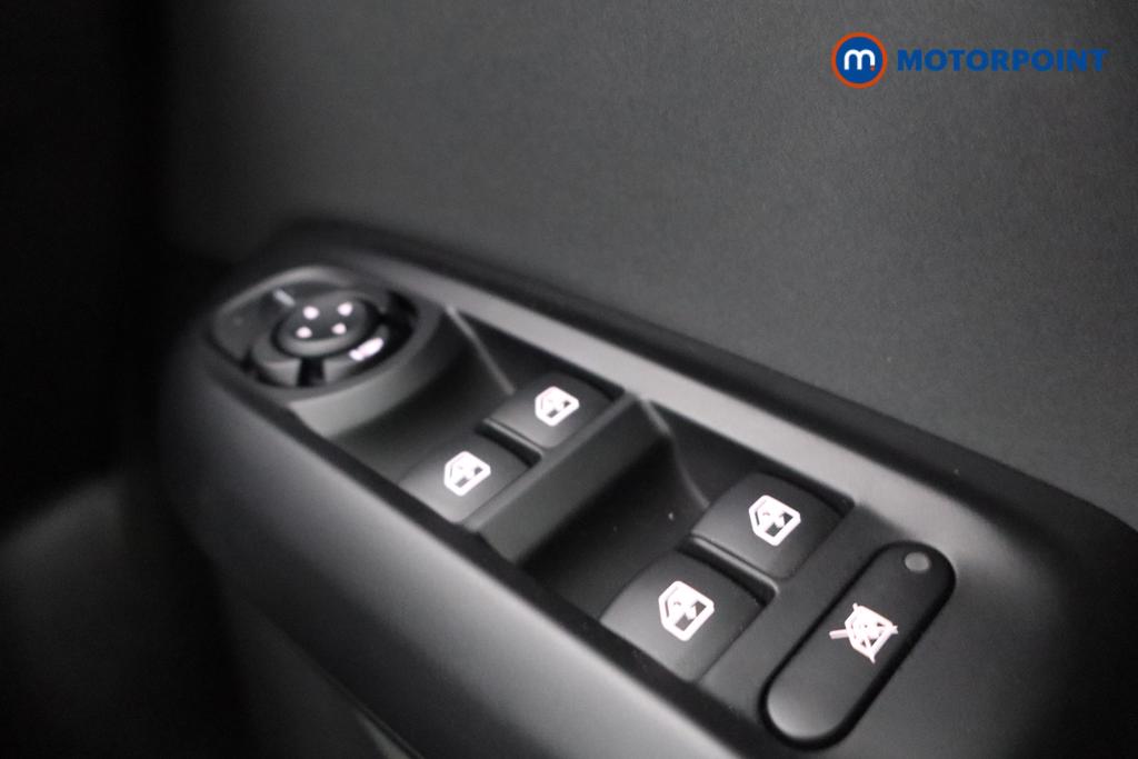 Alfa Romeo Tonale Veloce Automatic Petrol-Electric Hybrid SUV - Stock Number (1558099) - 14th supplementary image