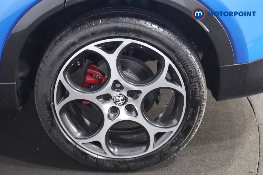 Alfa Romeo Tonale Veloce Automatic Petrol-Electric Hybrid SUV - Stock Number (1558099) - 25th supplementary image