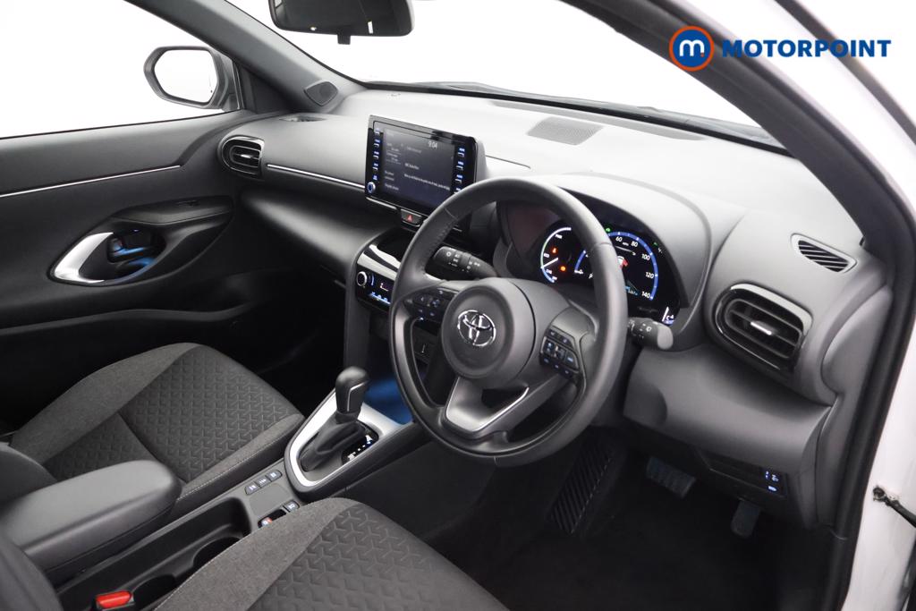Toyota Yaris Cross Design Automatic Petrol-Electric Hybrid Estate - Stock Number (1558128) - 9th supplementary image