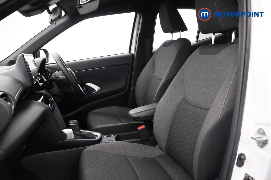 Toyota Yaris Cross Design Automatic Petrol-Electric Hybrid Estate - Stock Number (1558128) - 14th supplementary image