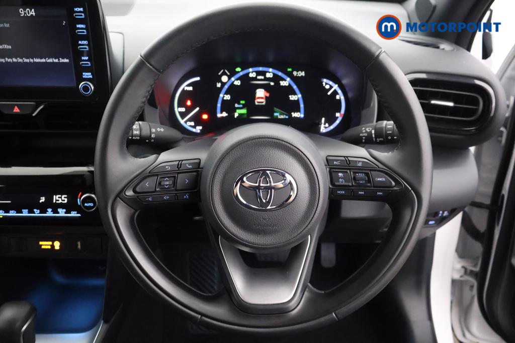 Toyota Yaris Cross Design Automatic Petrol-Electric Hybrid Estate - Stock Number (1558128) - 1st supplementary image