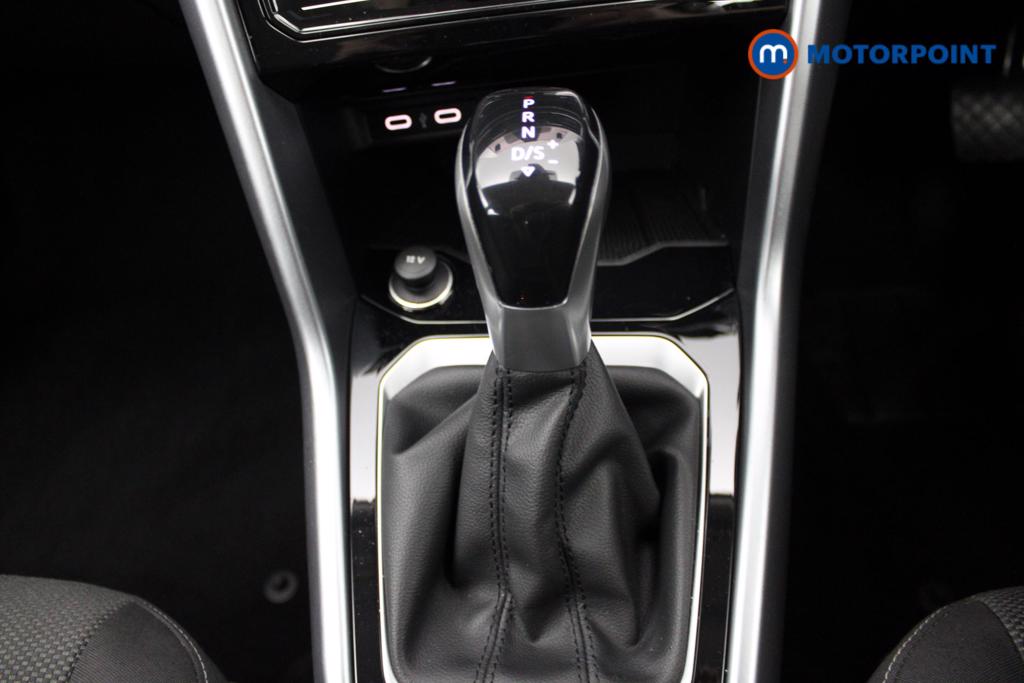 Volkswagen T-Roc Life Automatic Petrol SUV - Stock Number (1558155) - 6th supplementary image