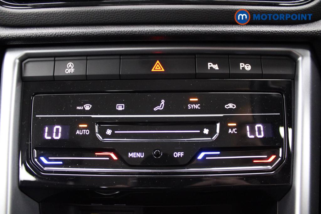 Volkswagen T-Roc Life Automatic Petrol SUV - Stock Number (1558155) - 15th supplementary image